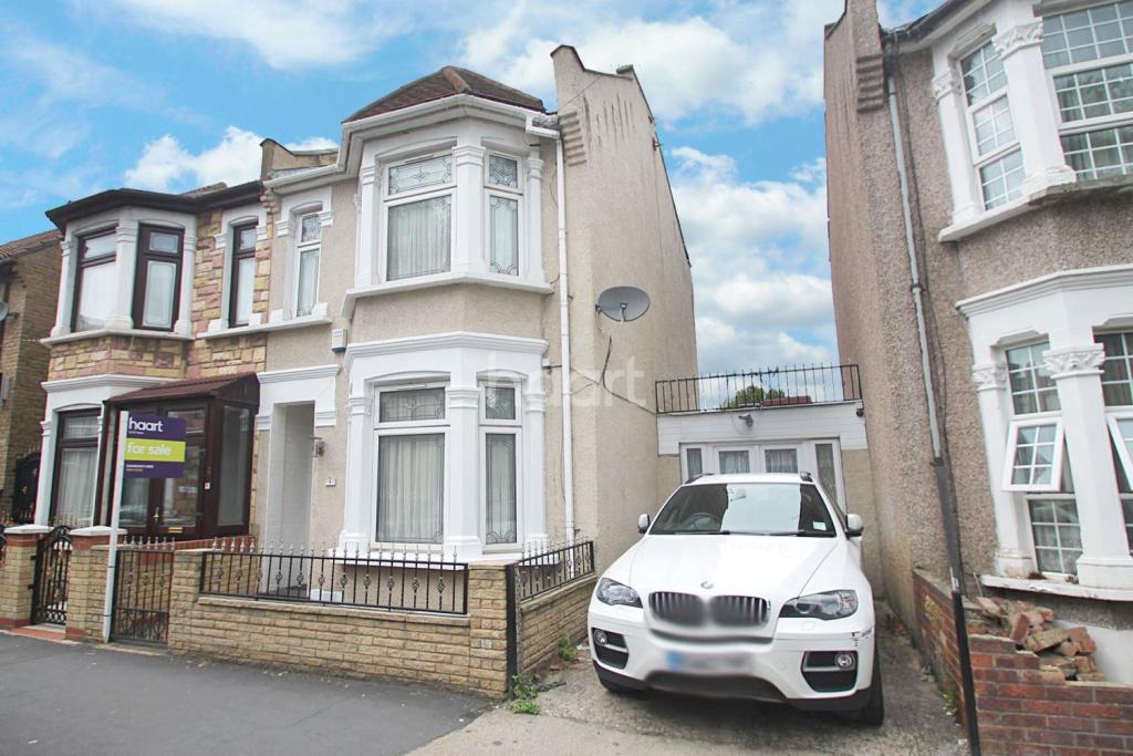 Buy or rent a property | Caledon Road, London E6 2HE
