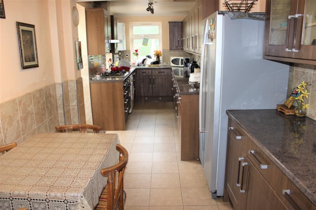 Buy or rent a property | Thorpe Road, London E6 2HS