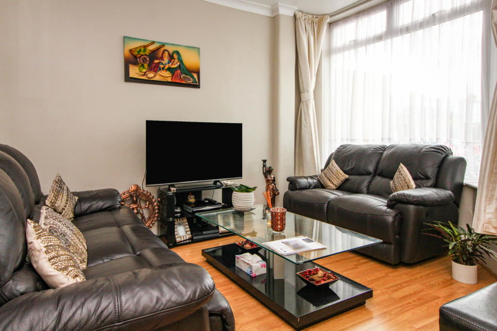 Buy or rent a property | Hall Road, London E6 2ND