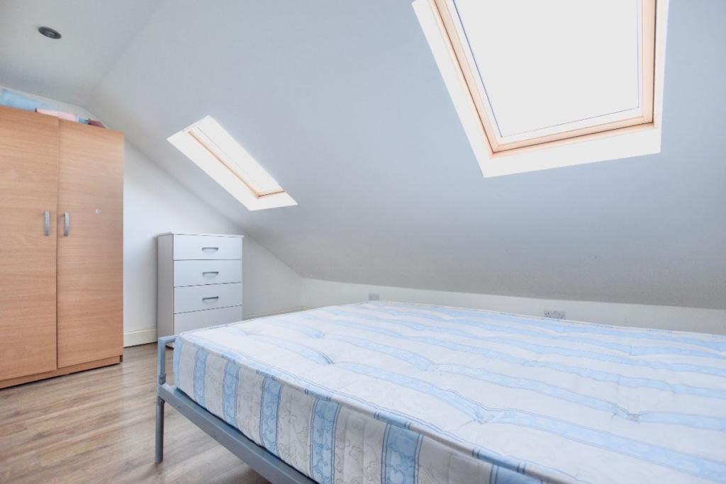 Buy or rent a property | Calverton Road, London E6 2NT