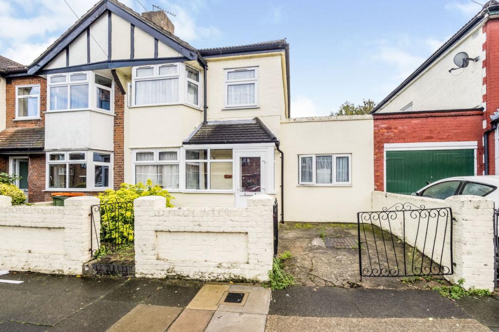 Buy or rent a property | Market Street, London E6 2PU