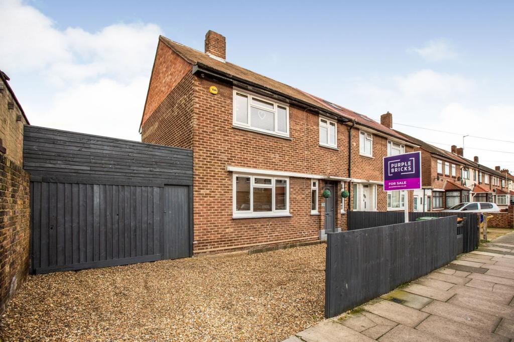 Buy or rent a property | Nelson Street, London E6 2QA