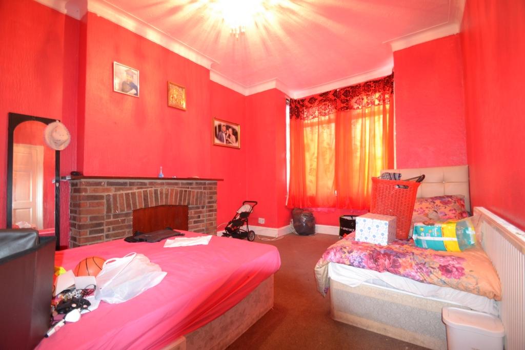 Buy or rent a property | Ladysmith Avenue, London E6 3AP