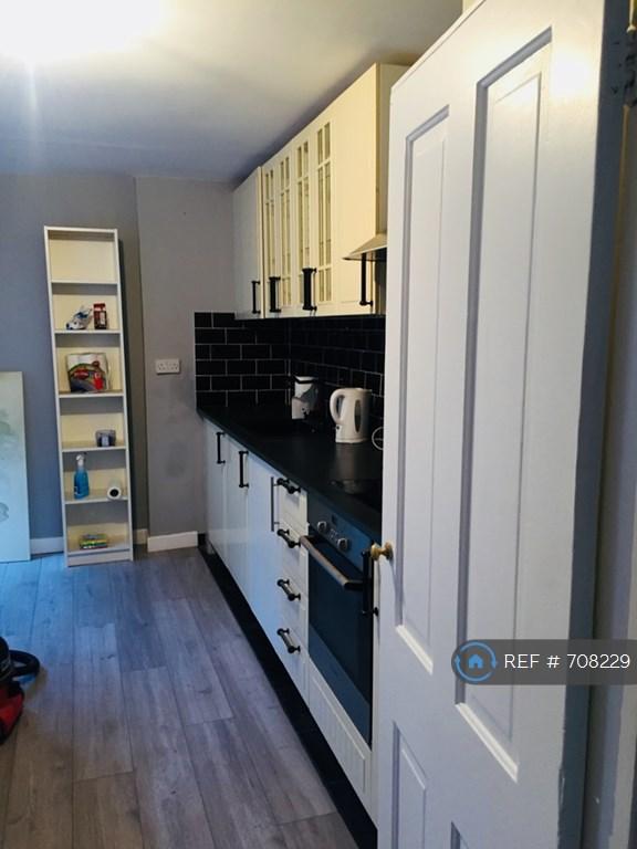 Buy or rent a property | Compton Avenue, London E6 3DP