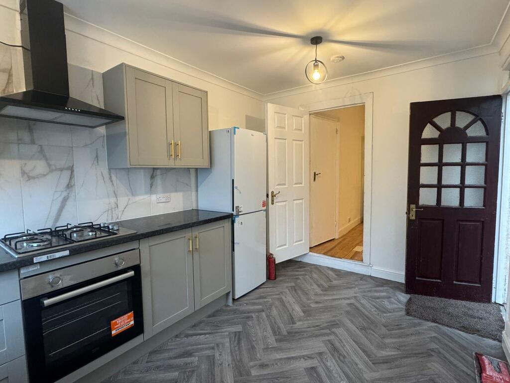 Buy or rent a property | Creighton Avenue, London E6 3DT