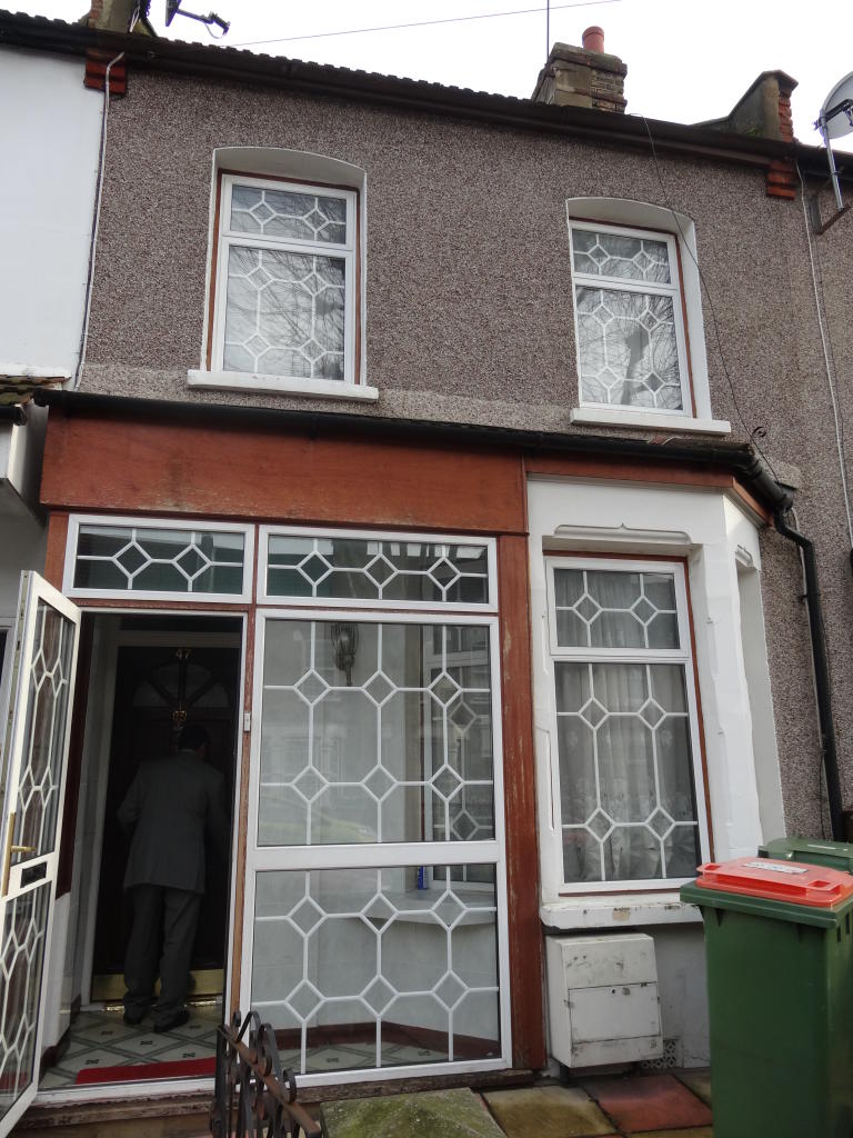 Buy or rent a property | Creighton Avenue, London E6 3DT