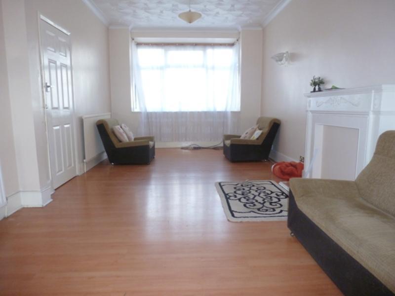 Buy or rent a property | Clacton Road, London E6 3ES