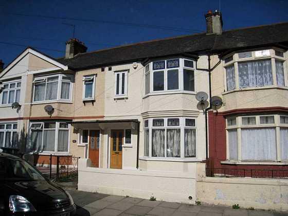 Buy or rent a property | Cotswold Gardens, London E6 3HX