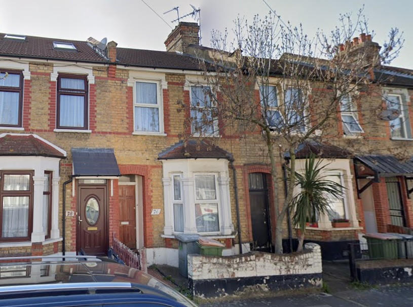 Buy or rent a property | Beverley Road, London E6 3LH
