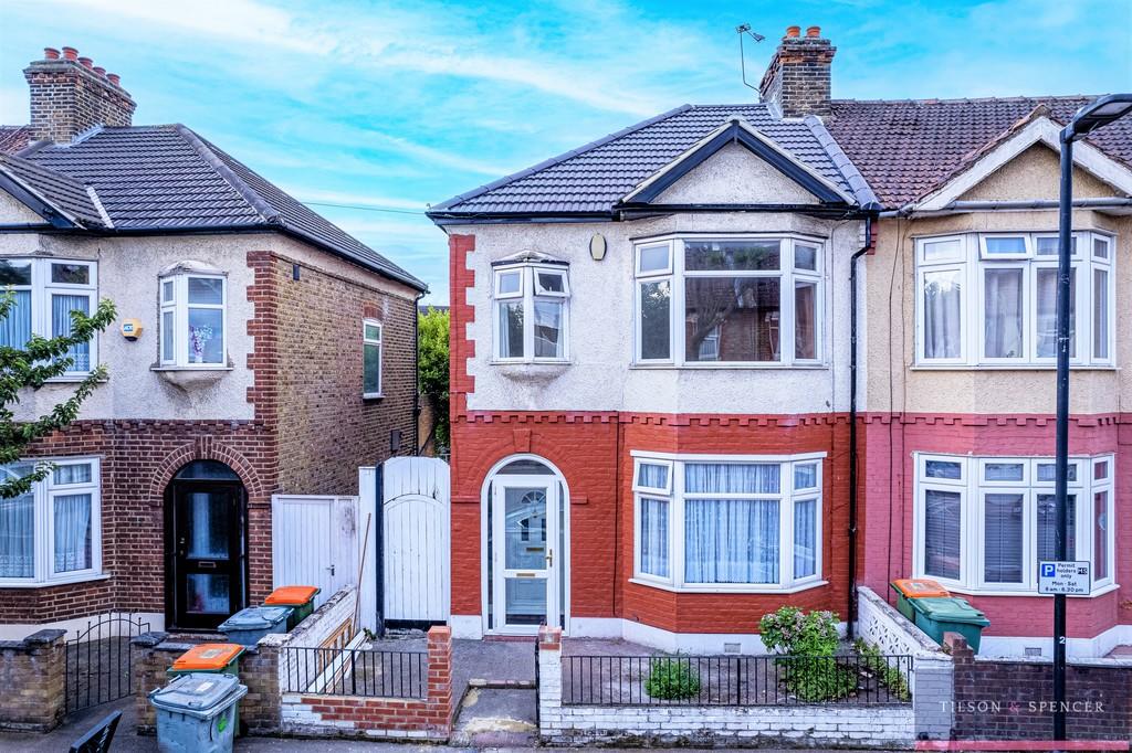 Buy or rent a property | Pulleyns Avenue, London E6 3LZ