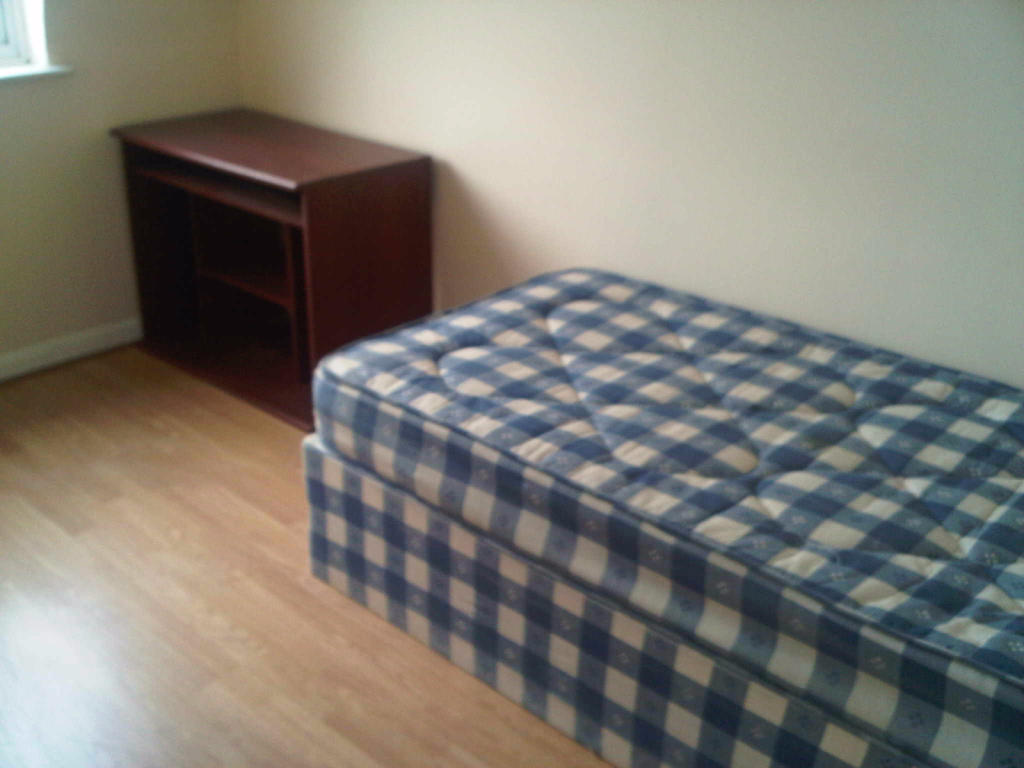 Buy or rent a property | Buxton Road, London E6 3NB