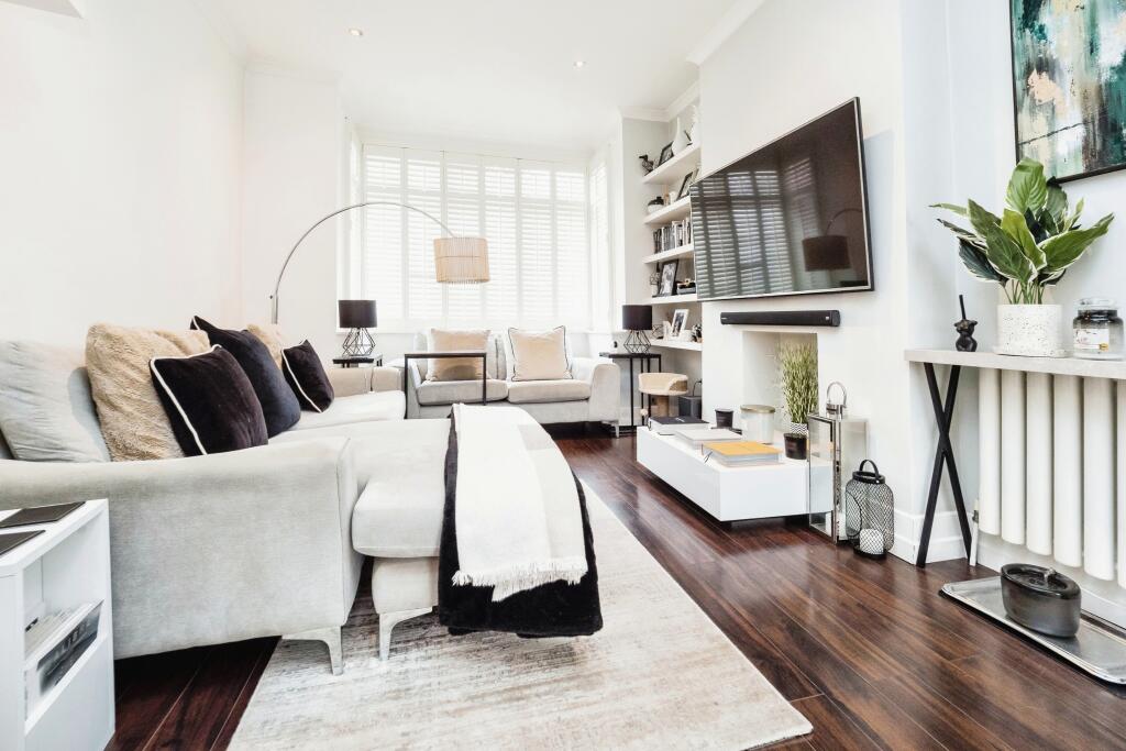 Buy or rent a property | Boston Road, London E6 3NH