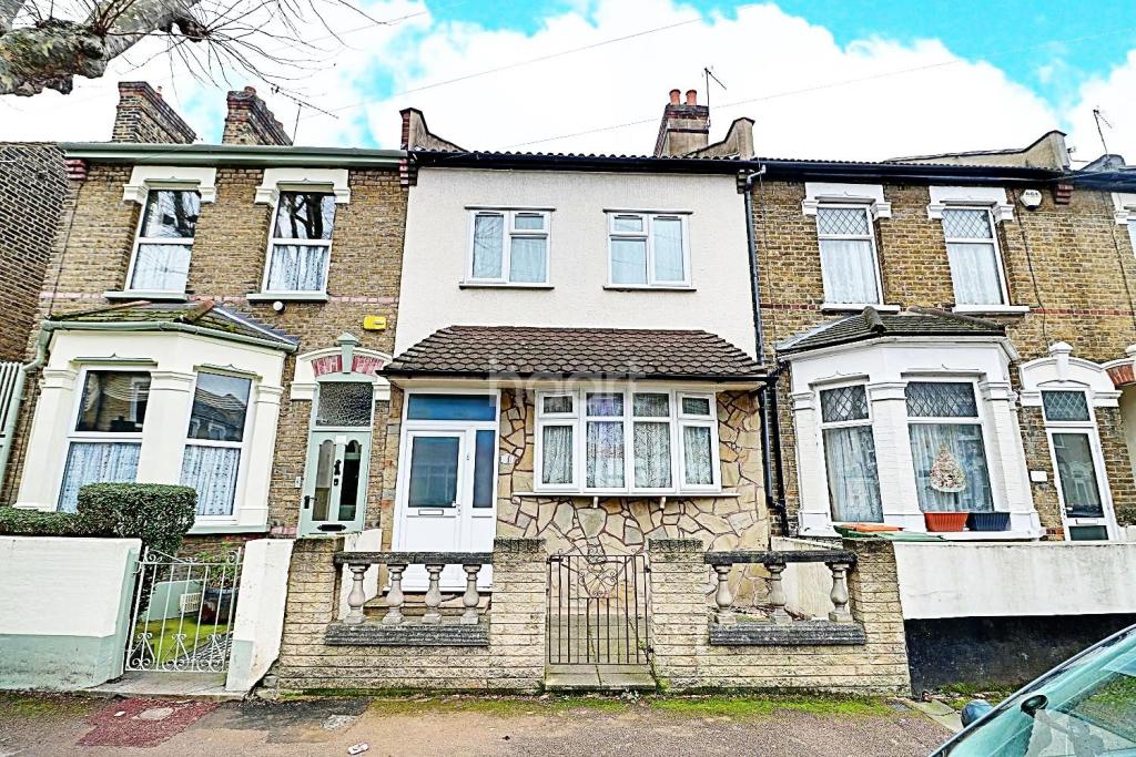Buy or rent a property | Masterman Road, London E6 3NW