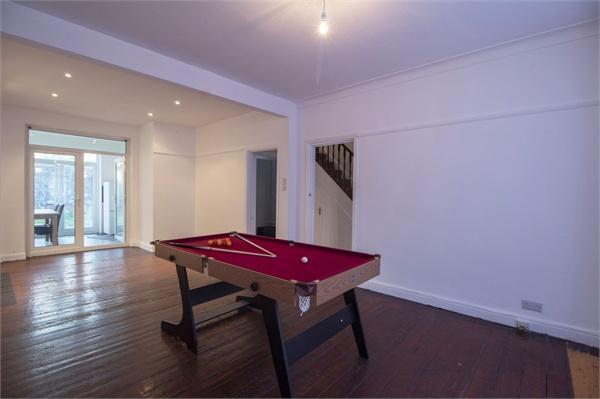 Buy or rent a property | Lonsdale Avenue, London E6 3PP