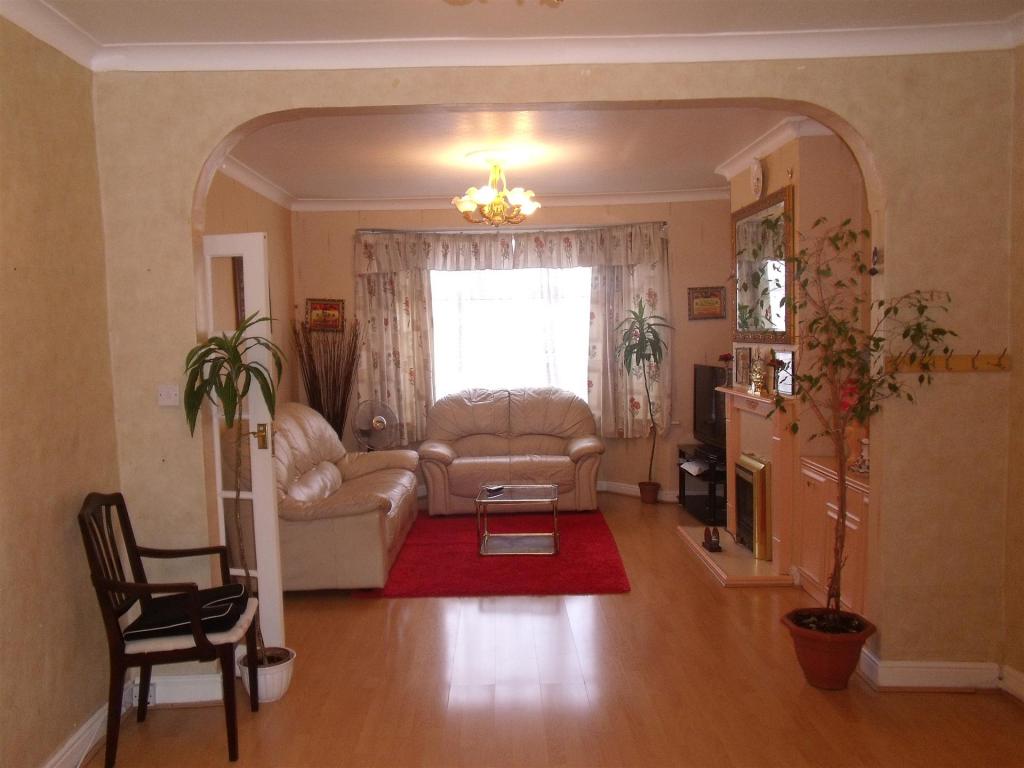 Buy or rent a property | Lonsdale Avenue, London E6 3PW