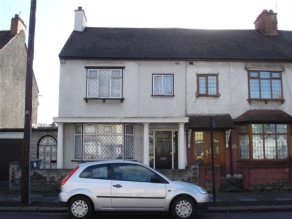 Buy or rent a property | Lonsdale Avenue, London E6 3PW