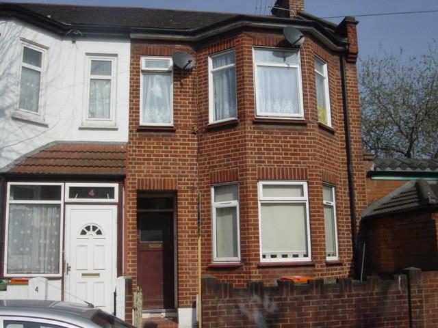Buy or rent a property | Marlow Road, London E6 3QG