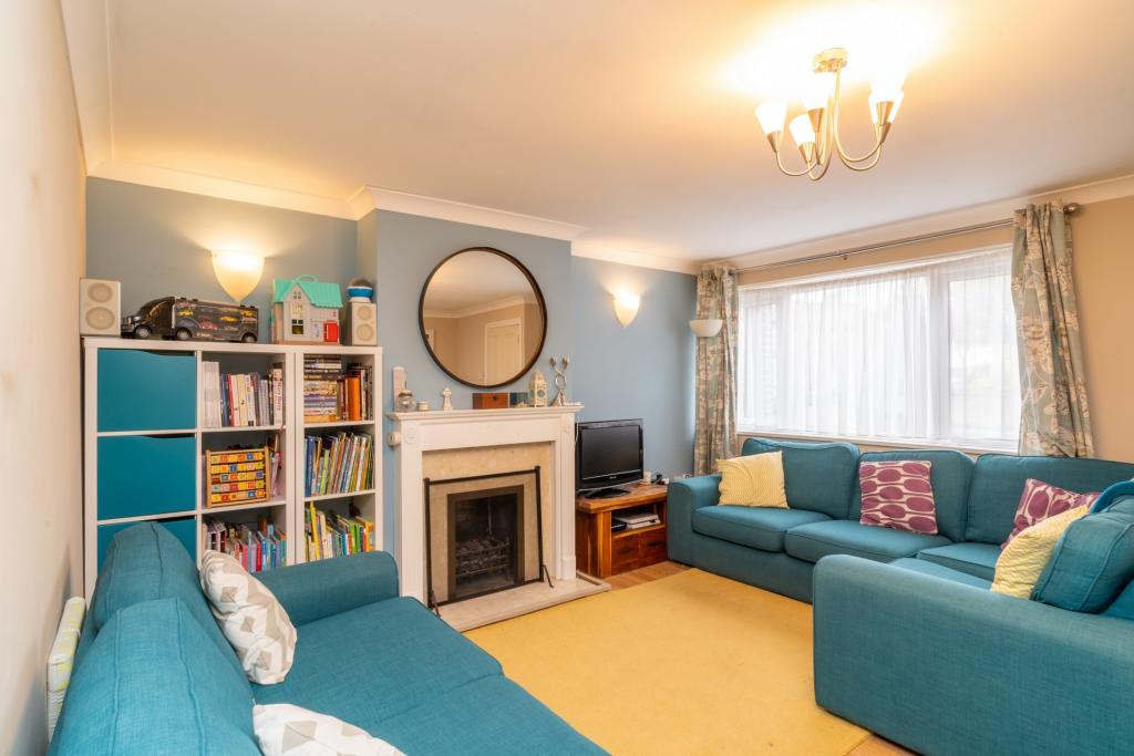 Buy or rent a property | Hollington Road, London E6 3QN
