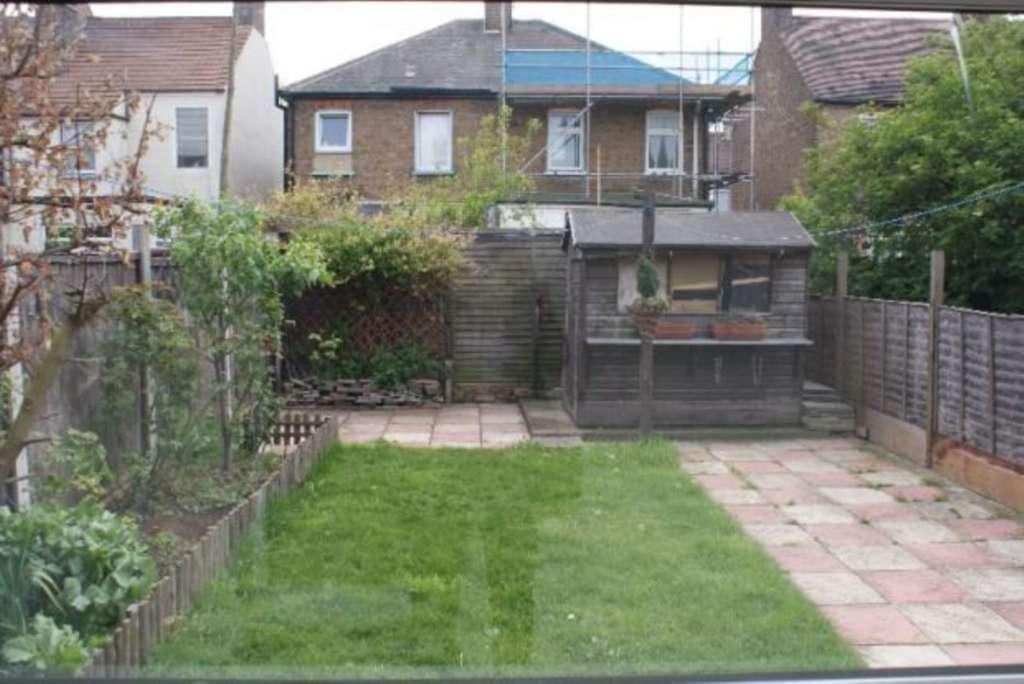 Buy or rent a property | Mortimer Road, London E6 3QP