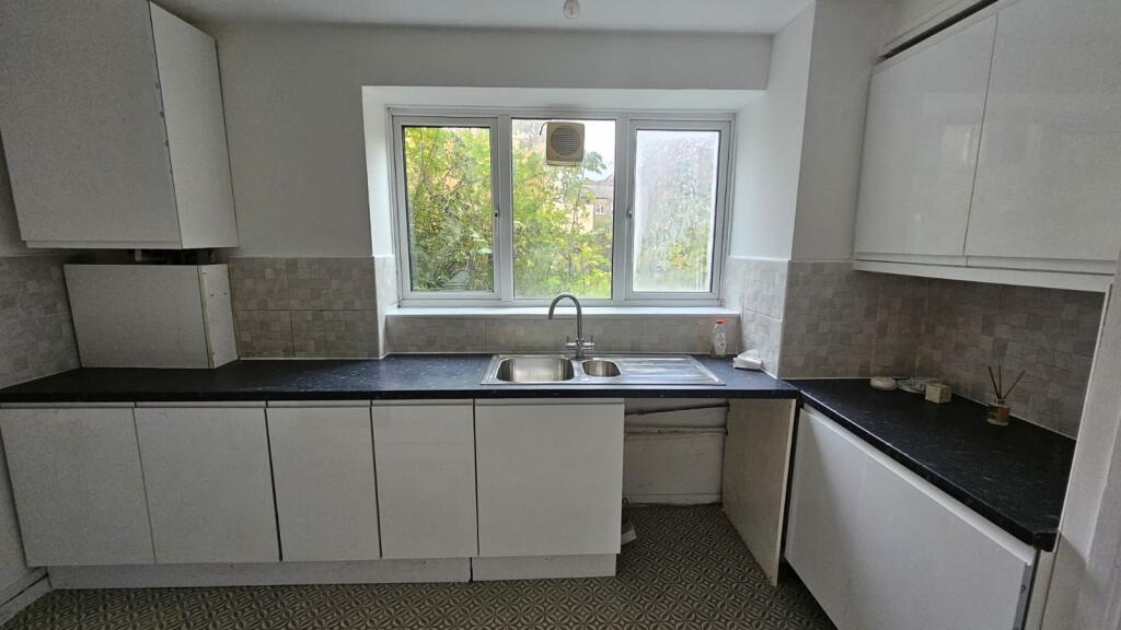 Buy or rent a property | Sandford Close, London E6 3RD