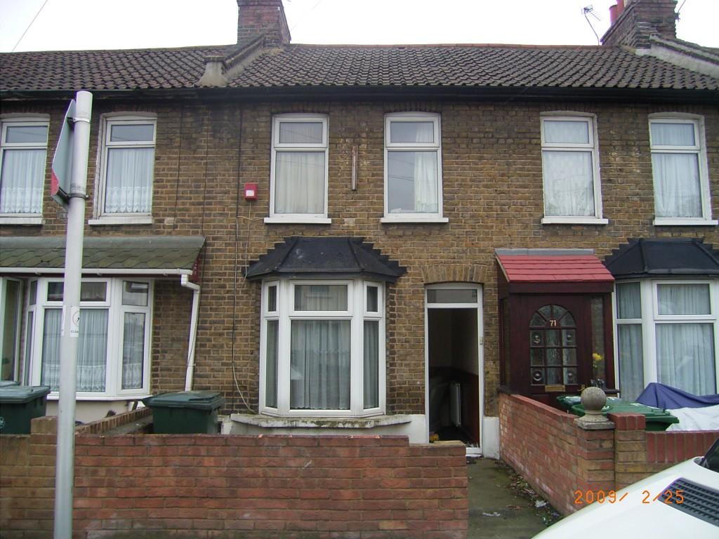 Buy or rent a property | Roman Road, London E6 3RY