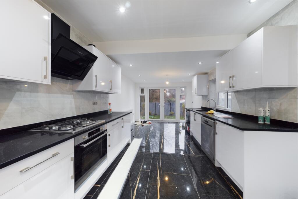 Buy or rent a property | Fabian Street, London E6 3SA
