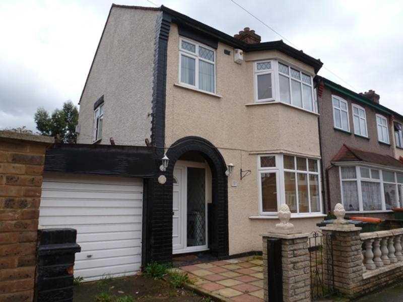 Buy or rent a property | Roman Road, London E6 3SJ