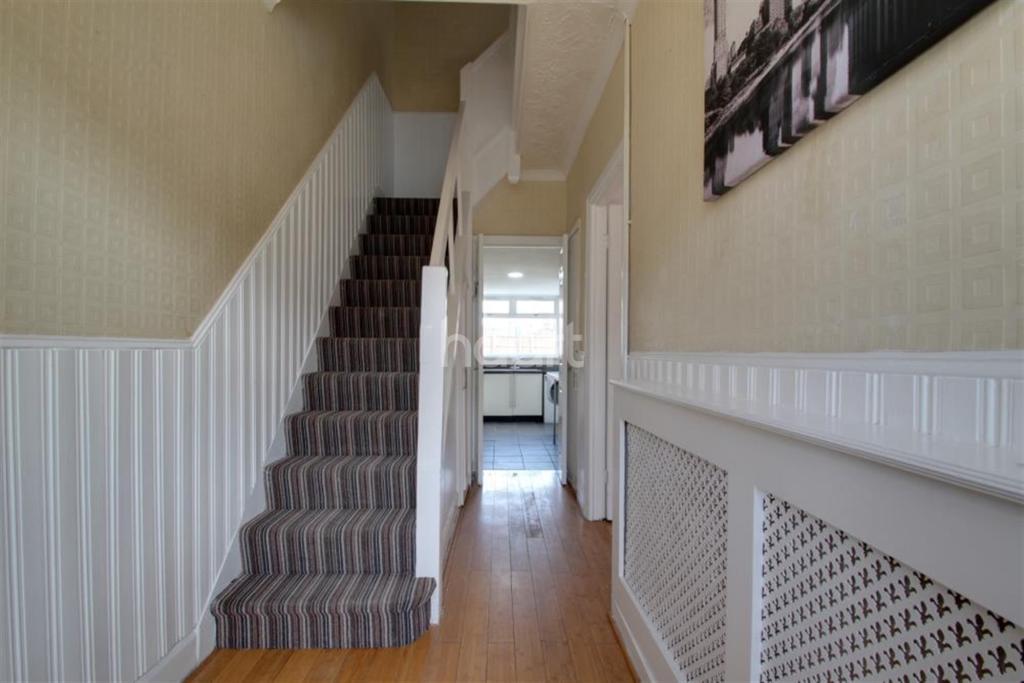 Buy or rent a property | Roman Road, London E6 3SL
