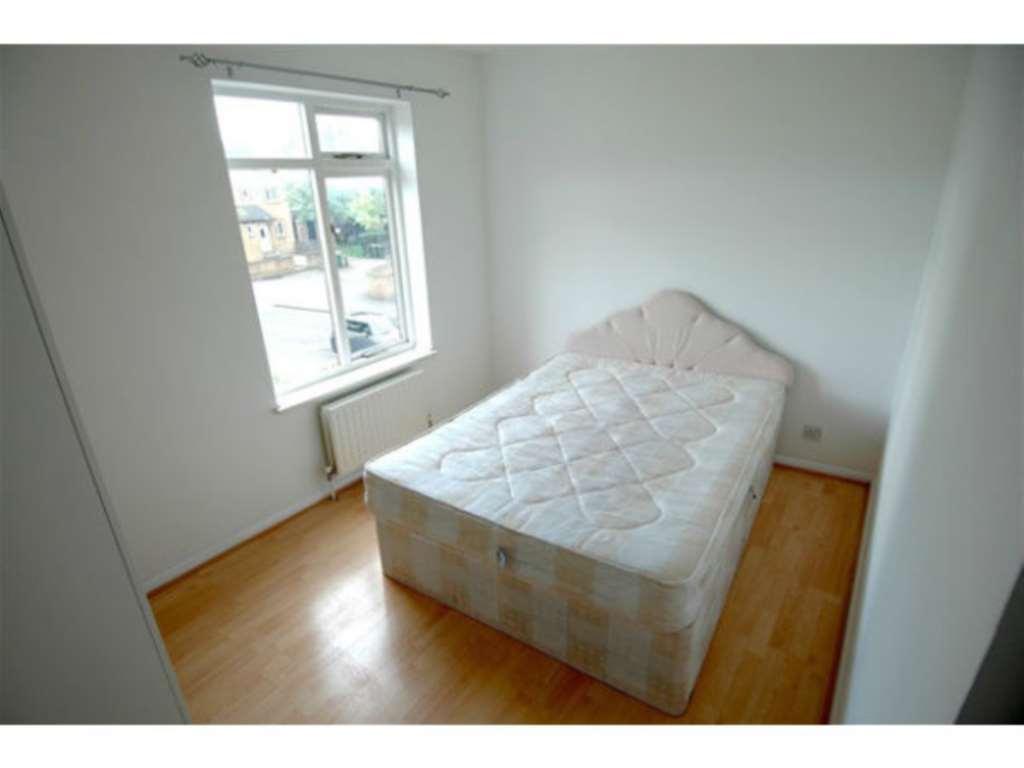 Buy or rent a property | Tollgate Road, London E6 5JY