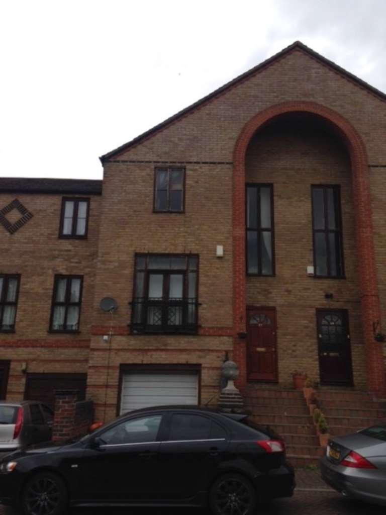 Buy or rent a property | Garnet Walk, London E6 5LY