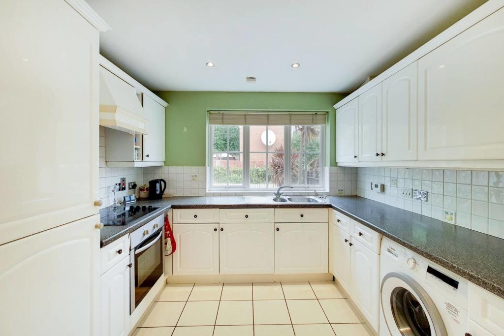 Buy or rent a property | Vulcan Close, London E6 5NY