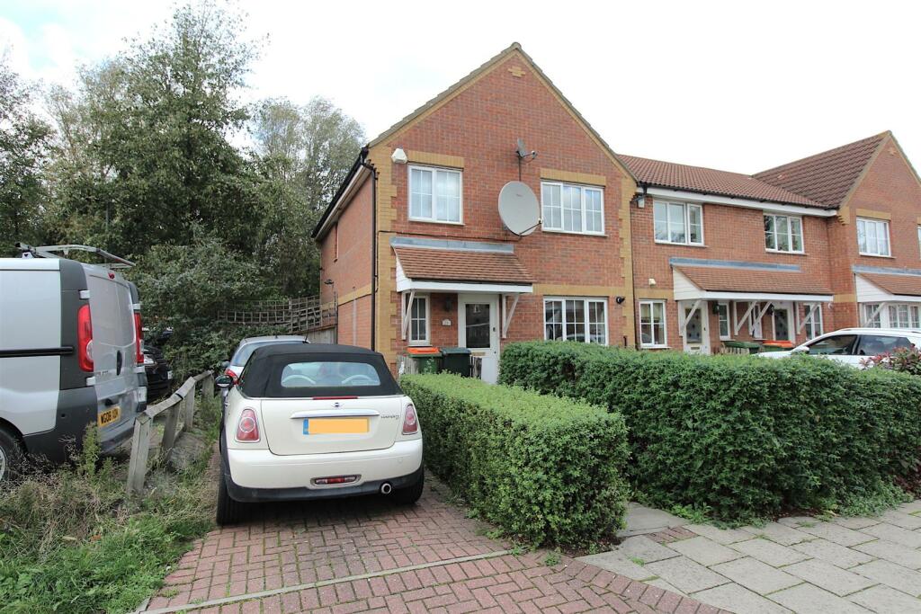 Buy or rent a property | Vulcan Close, London E6 5NY