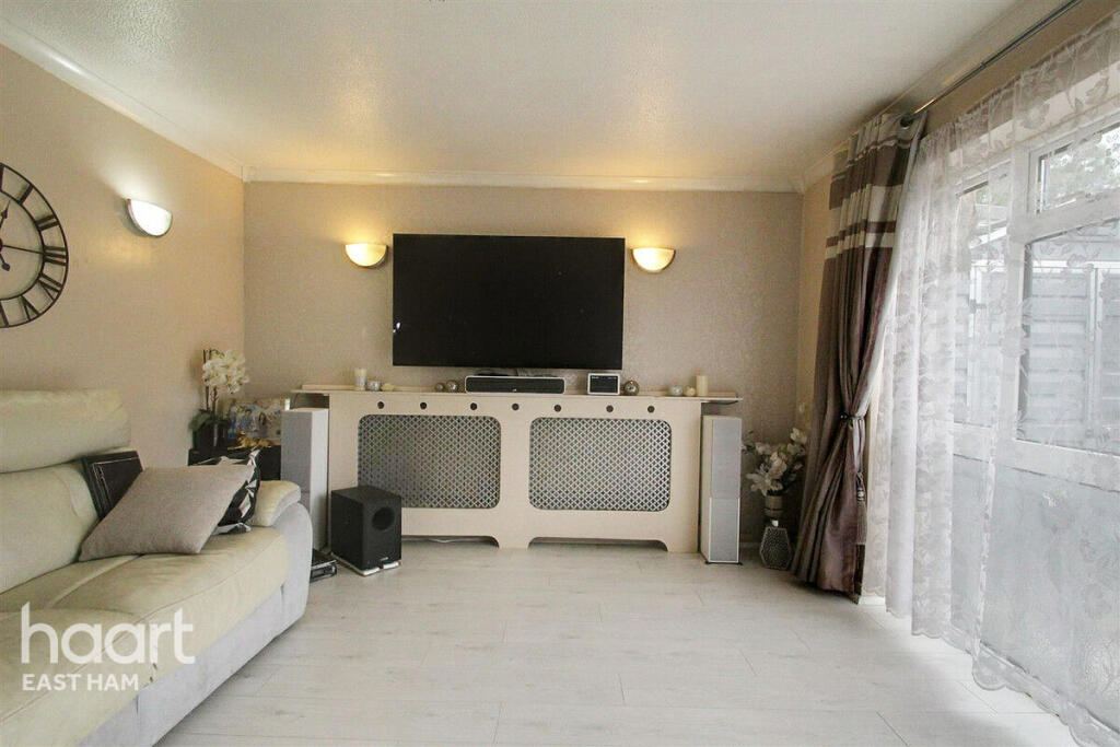 Buy or rent a property | Renfrew Close, London E6 5PQ