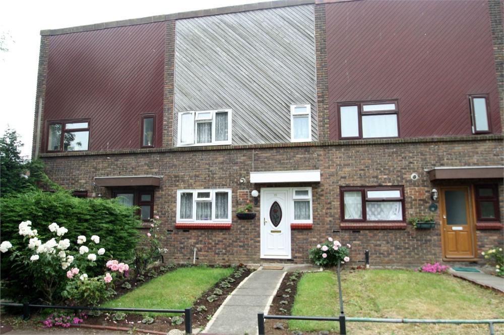 Buy or rent a property | Renfrew Close, London E6 5PQ