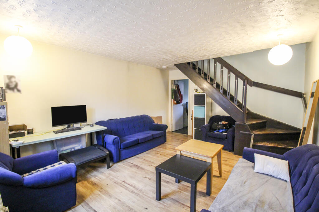 Buy or rent a property | Bayne Close, London E6 5PY