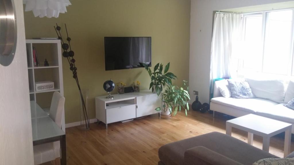 Buy or rent a property | Chichester Close, London E6 5QJ