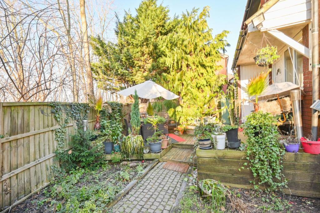 Buy or rent a property | Chichester Close, London E6 5QJ