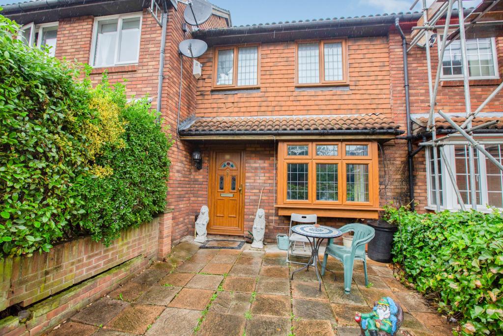 Buy or rent a property | Boultwood Road, London E6 5QQ