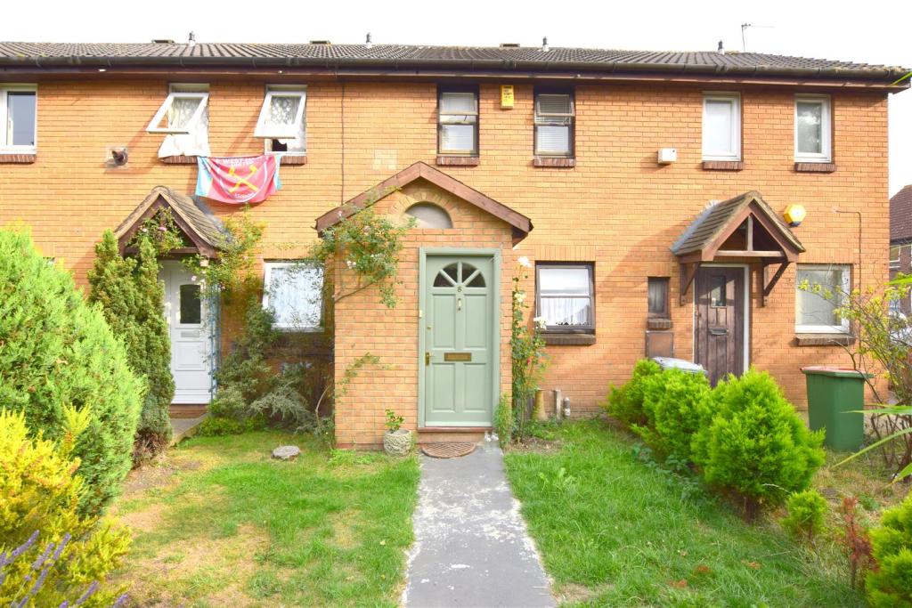 Buy or rent a property | Canterbury Close, London E6 5QU