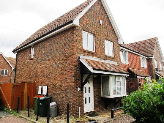 Buy or rent a property | Oakley Close, London E6 5RT