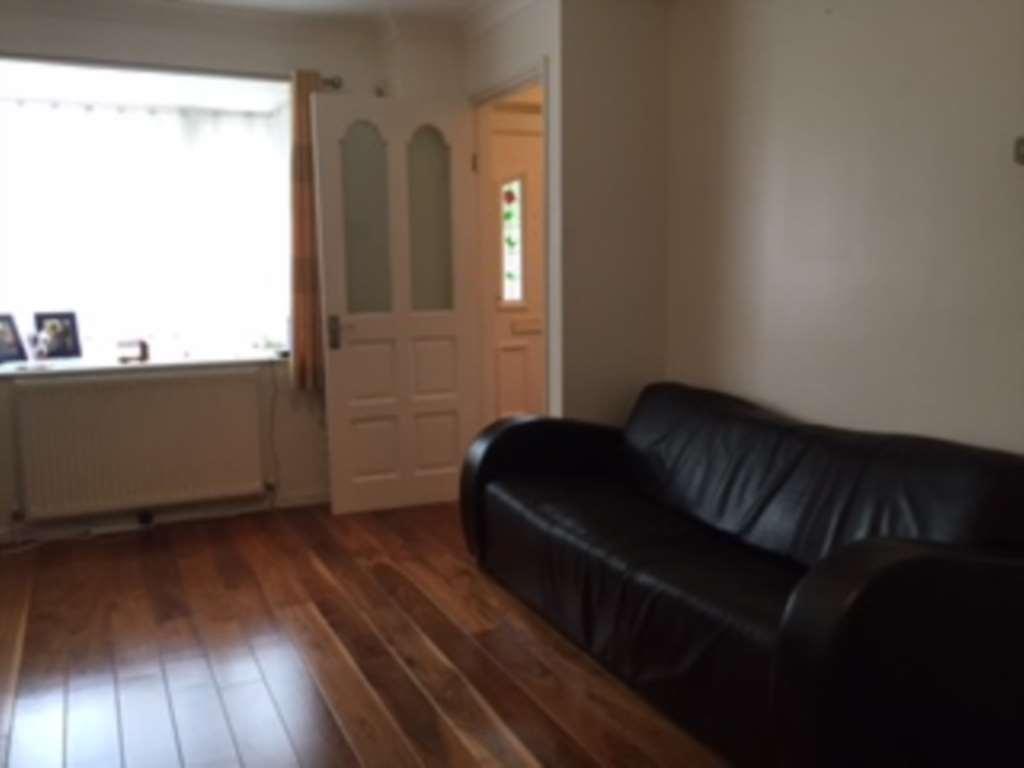 Buy or rent a property | Lindwood Close, London E6 5RW