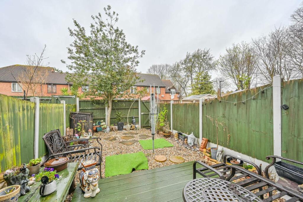 Buy or rent a property | Chetwood Walk, London E6 5SD
