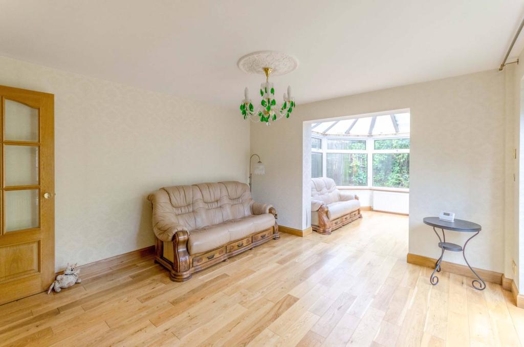 Buy or rent a property | Greencroft Close, London E6 5SY