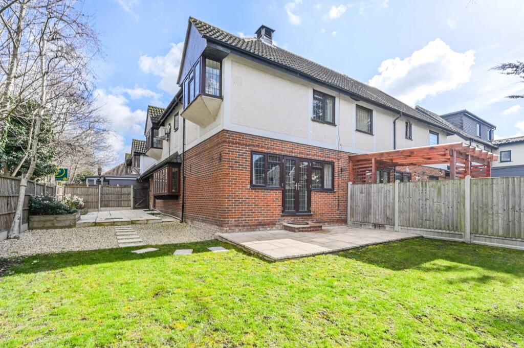 Buy or rent a property | Beacons Close, London E6 5TT