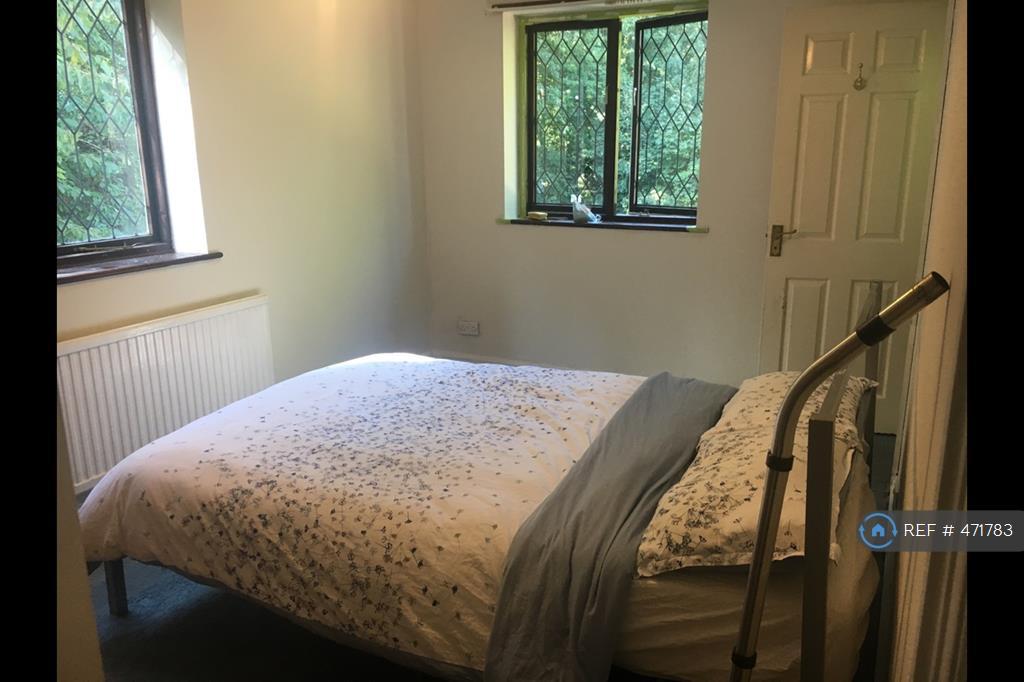 Buy or rent a property | Kestrel Avenue, London E6 5TW