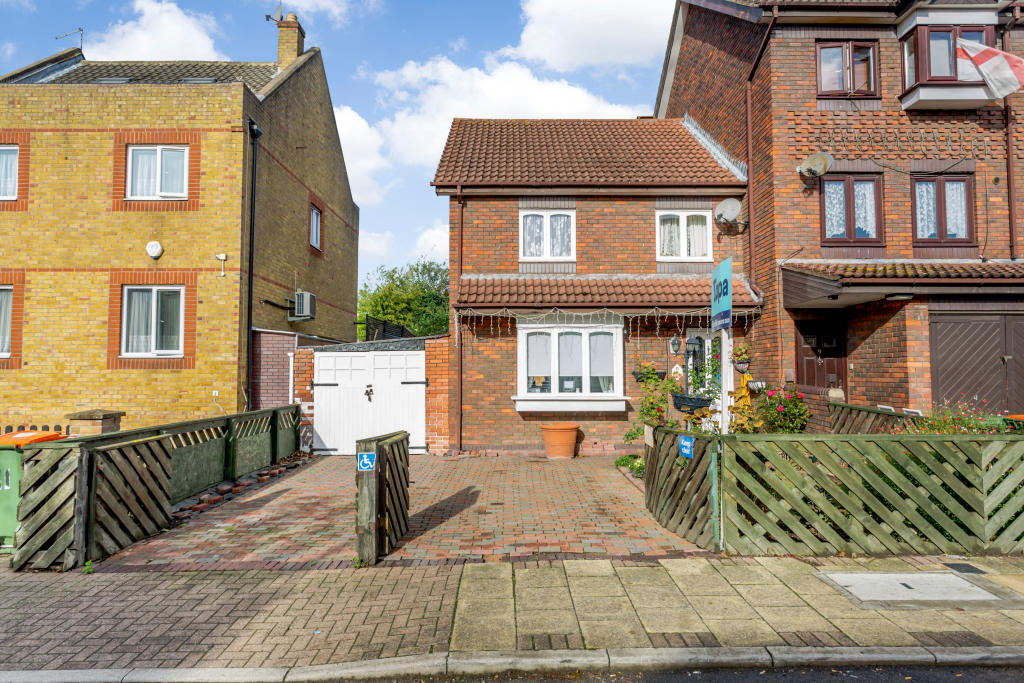 Buy or rent a property | Columbine Avenue, London E6 5UA