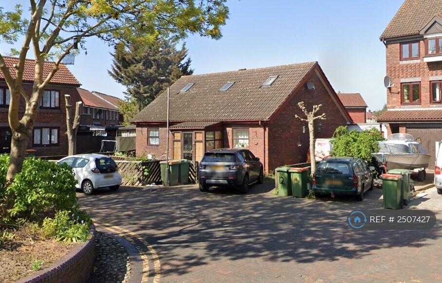 Buy or rent a property | Bellflower Close, London E6 5UD