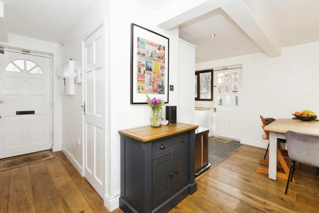 Buy or rent a property | Bellflower Close, London E6 5UD