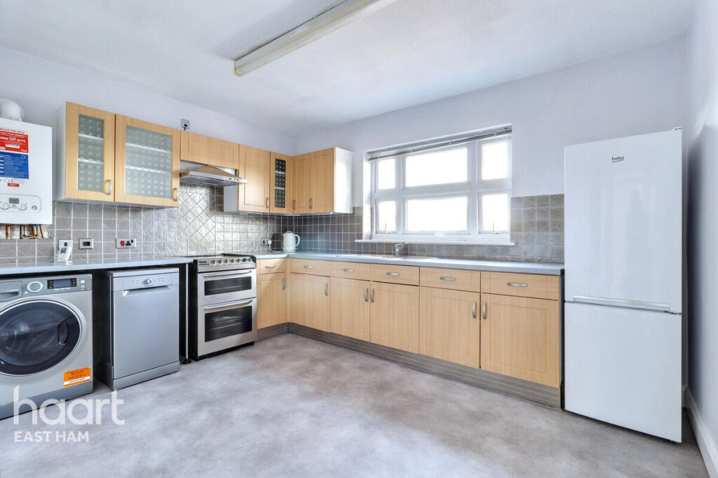 Buy or rent a property | Robin Crescent, London E6 5XA