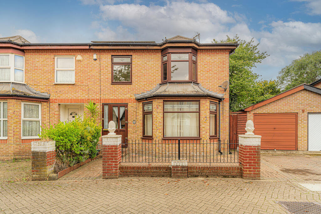 Buy or rent a property | Robin Crescent, London E6 5XA